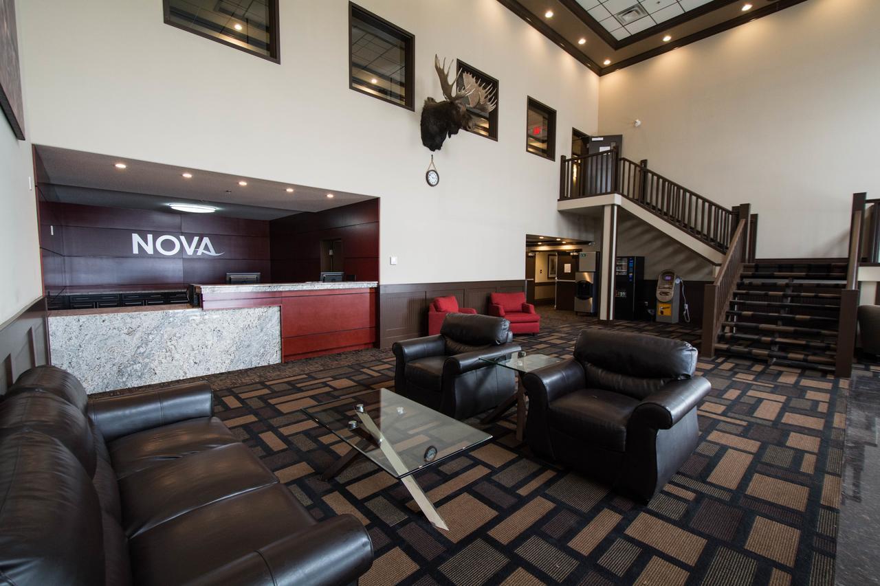 Nova Inn Manning エクステリア 写真