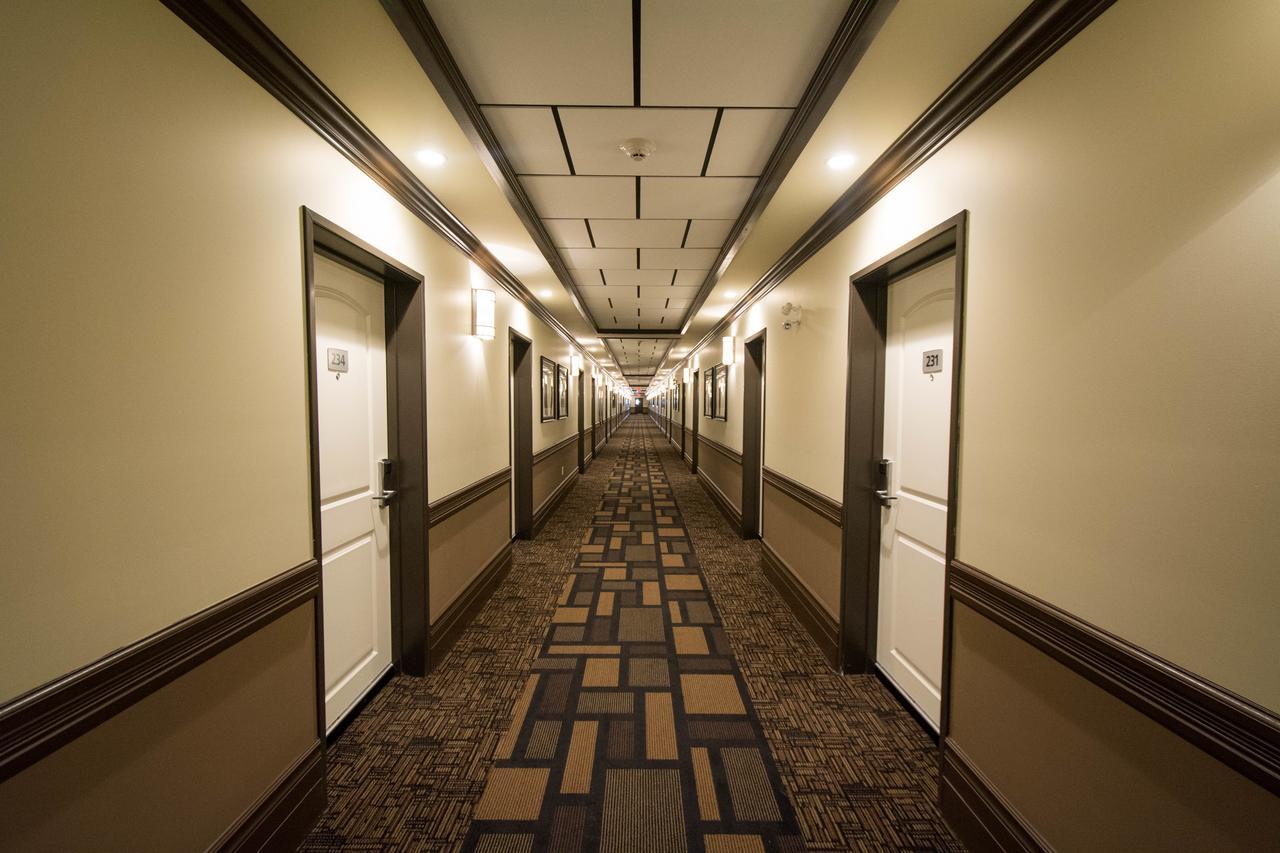 Nova Inn Manning エクステリア 写真